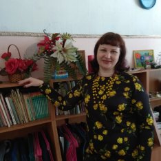 Преподаватель Английского